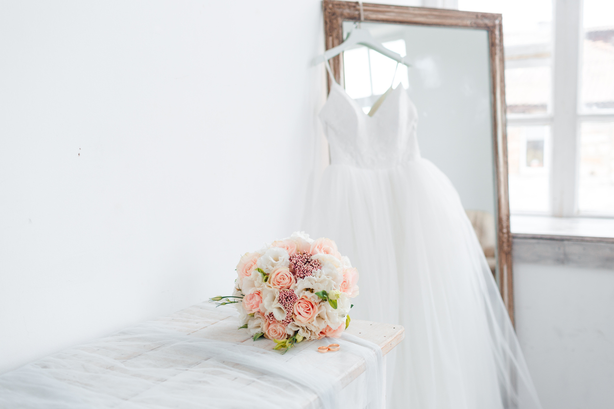 Sprawdź, jak dopasujesz krój i styl sukni ślubnej… online!