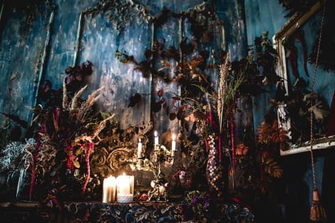 Dark wedding – co to jest i czym się inspirować? 53740