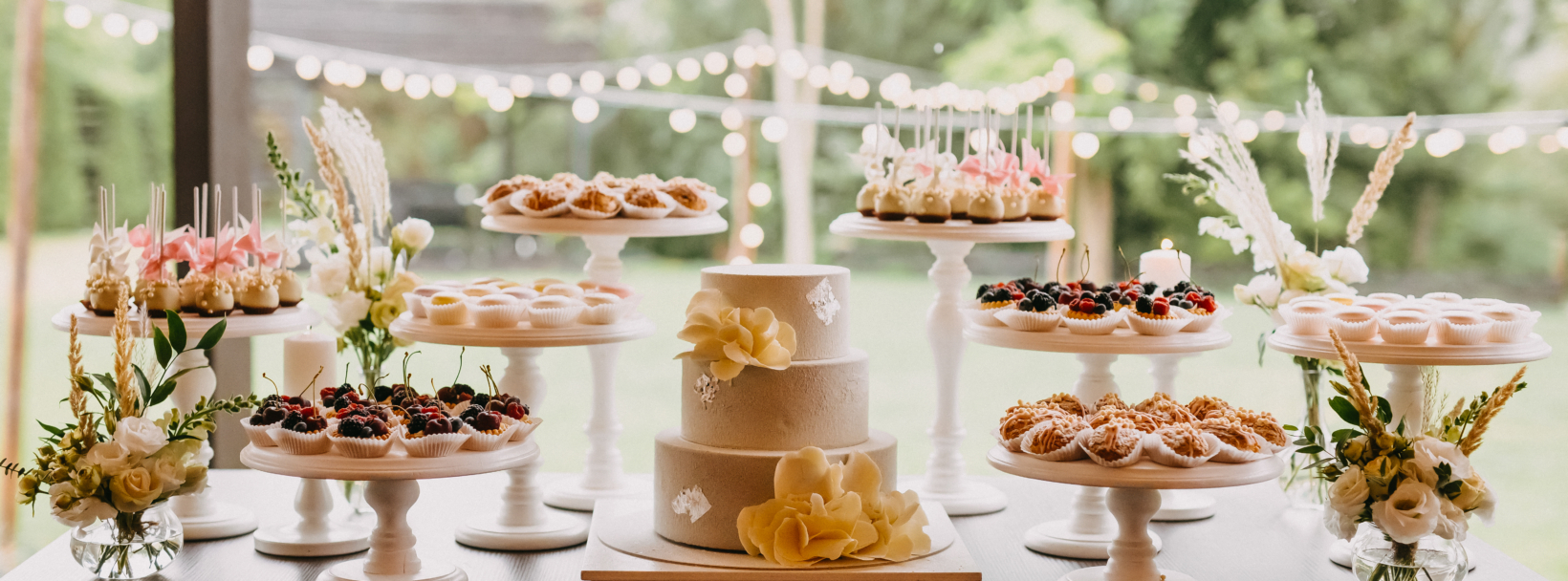 Słodki stół na wesele – co wybrać? 86176