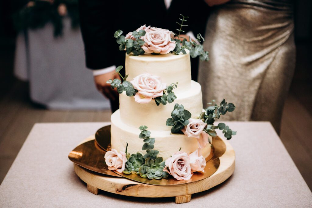 tort na weselu