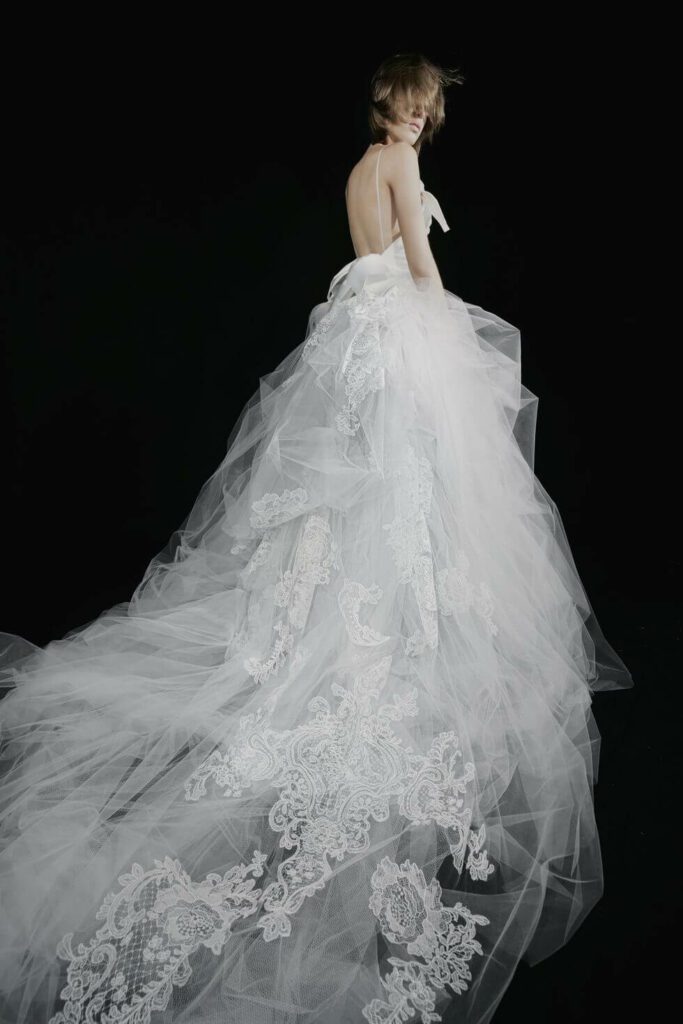 koronkowe suknie ślubne vera wang- Vera Wang