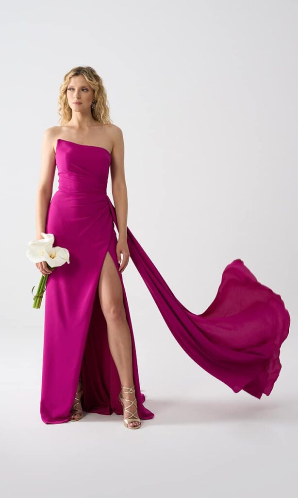 viva magenta elegancka sukienka pantone 2023