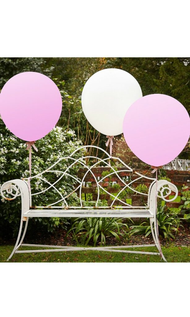 białe i różowe balony na ślub