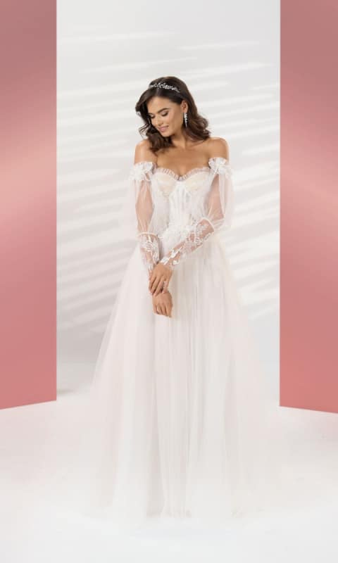 suknie ślubne 2023: rękawy