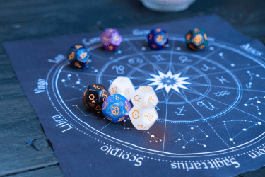 Horoskop na maj 2023. Co wyczytała z gwiazd wróżka Mariwa? 122160