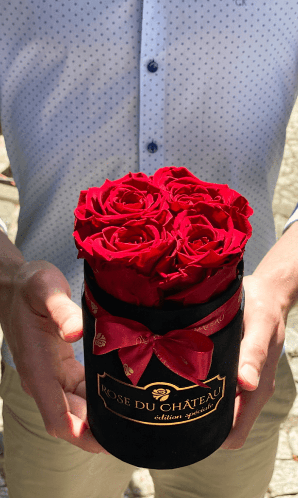 flowerbox wieczne róże na prezent 