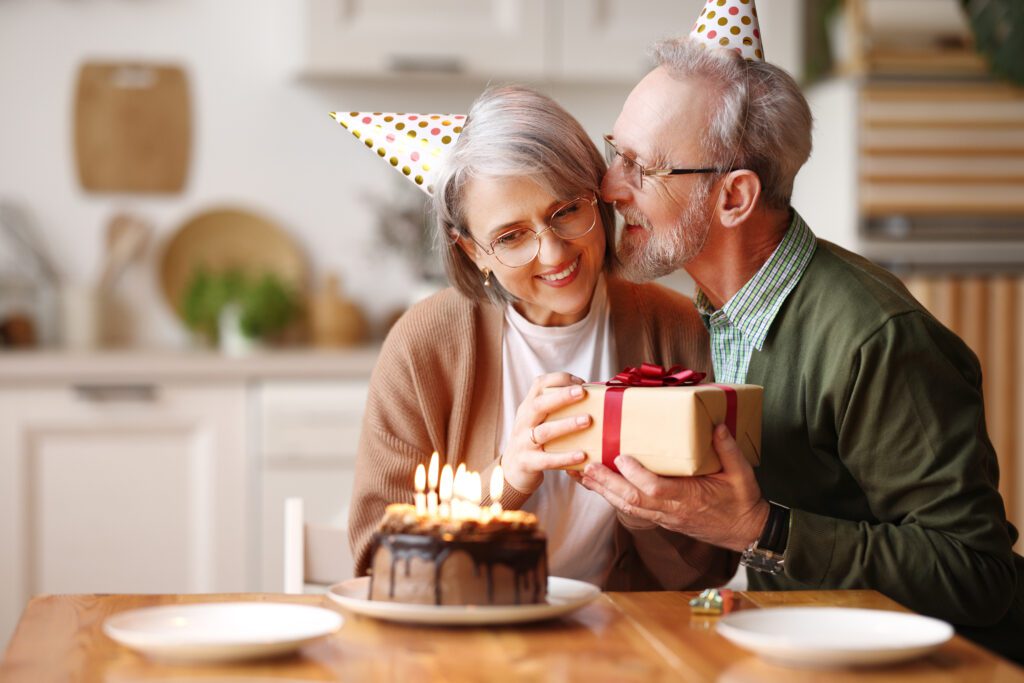 mądre życzenia urodzinowe dla seniorów