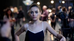 Mila Kunis – od „Różowe lata siedemdziesiąte” do gwiazdy Hollywood