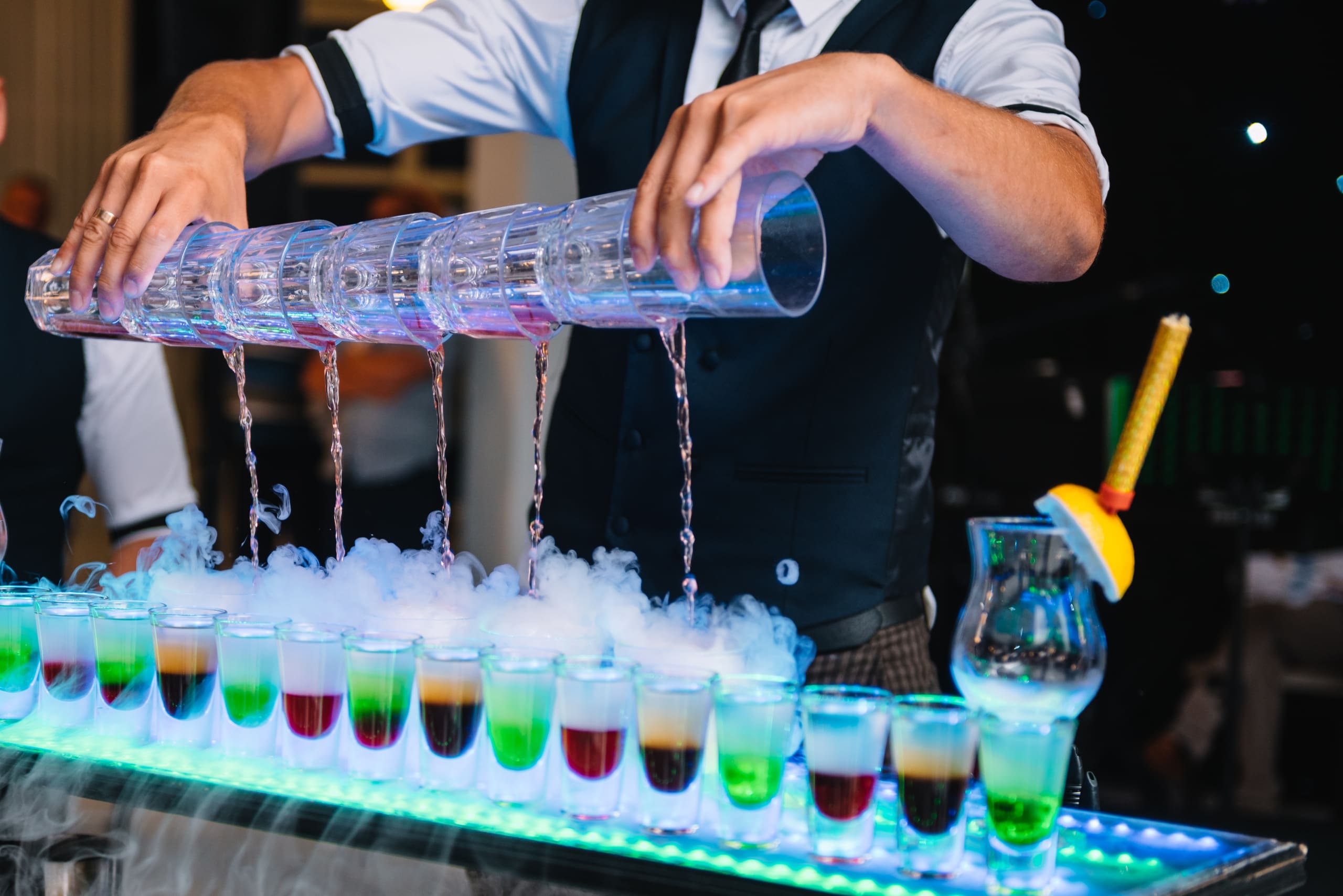 drink bar na weselu (organizacja i koszty)