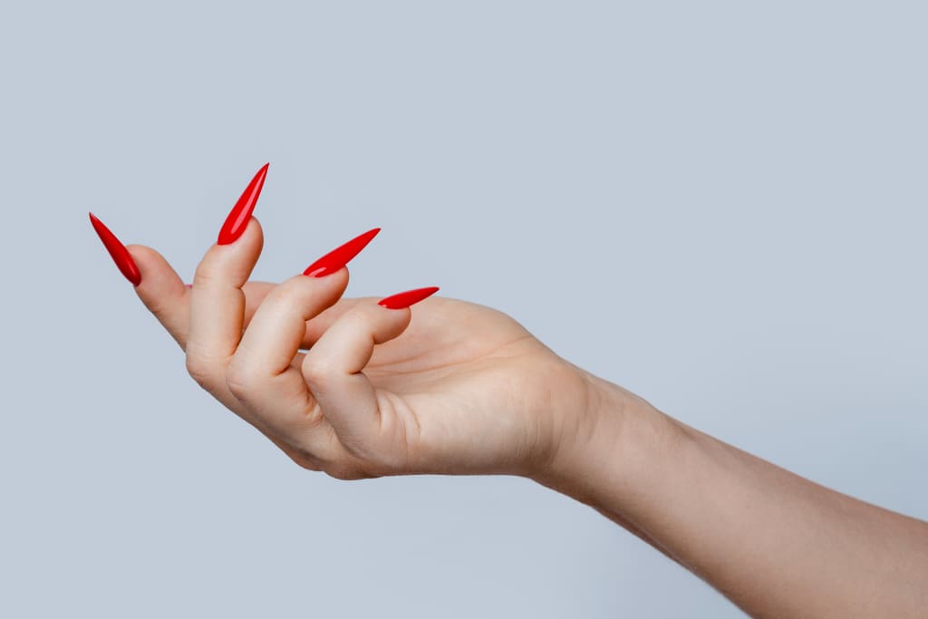 kształty paznokci - jaki manicure komu pasuje